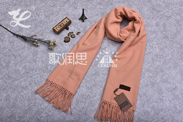 300 grams of flowers（Tender simple warm scarf）