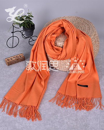 250 carat hair（Orange Wild Warm Fashion Scarf）