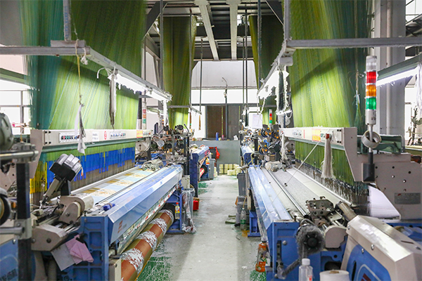 Different Types of Dyed Cashmere Scarves