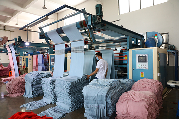 Buying a Cashmere Scarf