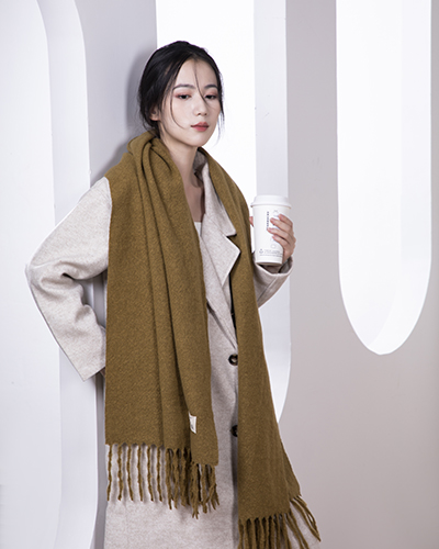 Wool roll